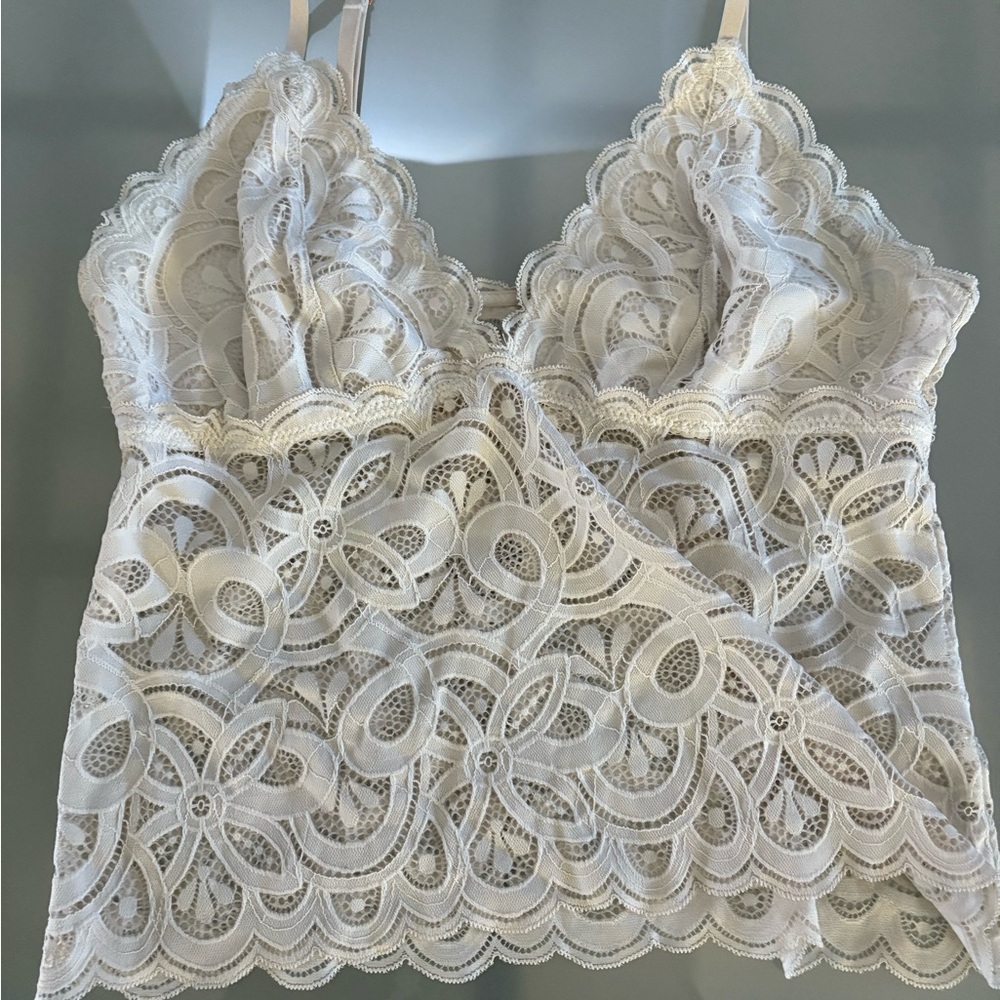 Aerie White Lace Top